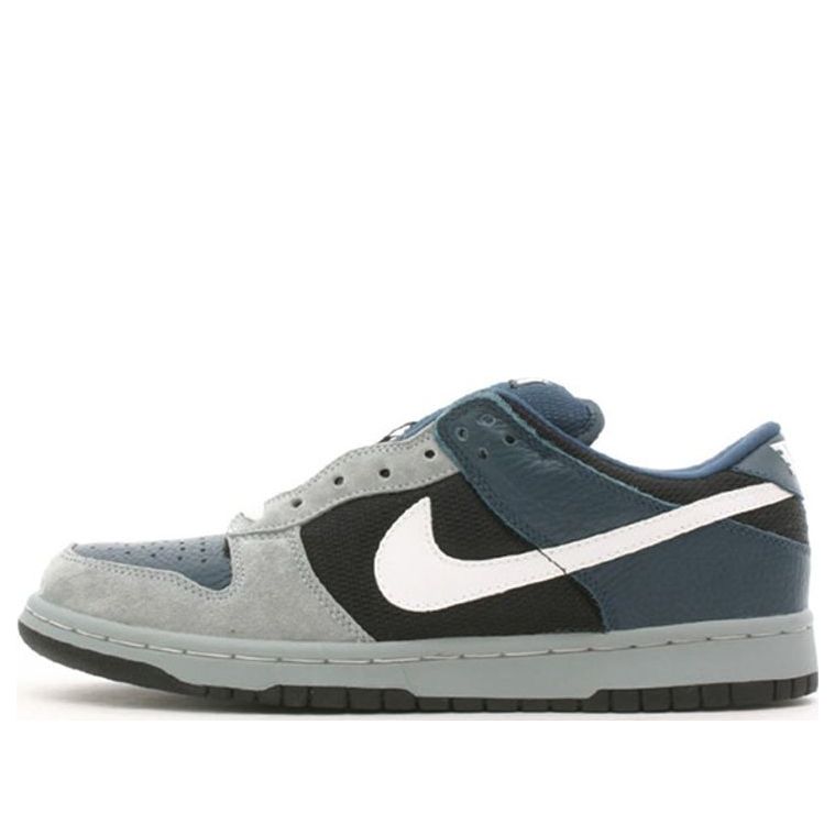 Nike Dunk Low Pro SB 'Futura'  304292-013 Classic Sneakers